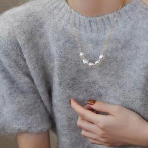 สร้อยคอเงินแท้ 925 สไตล์บาโรก ประดับมุกน้ำจืดคุณภาพสูง ดีไซน์หน้ายิ้ม แฟชั่นหรูหราเบาๆ - Product Image 4