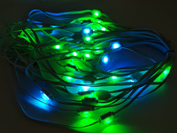 Lumière ponctuelle à pixels RVB d'extérieur, lumières de Noël LED de 25 mm pour les gouttières, indice de protection IP67 pour les applications paysagères, installation permanente