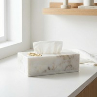 Boîte à mouchoirs de luxe en marbre blanc avec accent en feuille d'or pour la maison, les fêtes et la décoration de cuisine, élégante et raffinée, boîte de rangement pour serviettes.
