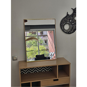 Espejo de Maquillaje de Vidrio Transparente con Acabado Dorado para Decoración de Mesa, Decoración del Hogar, Tamaño Personalizado a Precio Accesible - Product Image 1