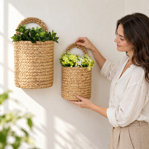 Panier à plantes en jute tressé à la main avec support en bois, noir et rose blush, pour plantes d'intérieur, avec poignées - Product Image 6