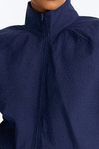 Ensemble de veste coupe-vent et short pour femmes de qualité supérieure, léger, 2 pièces, tenue de sport pour la course à pied, la salle de sport et la remise en forme - Product Image 3