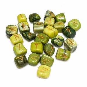 Ensemble de pierres runiques en serpentine verte naturelle, runes vikings Elder Futhark, pierres de divination en cristal pour rituels spirituels - Product Image 6