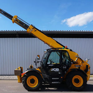 Manipulador Telescópico JCB de Alta Eficiencia con Motor Diésel 540-140 / 540-140 Hi-Viz 14 m 1200 kg - Product Image 1