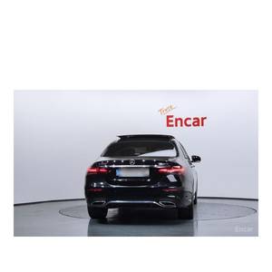 Mercedes-Benz E350 4MATIC AMG Line Clase E 2023 con Volante a la Izquierda, Caja de Cambios Automática, Asientos de Cuero, Cámara Trasera - Product Image 4