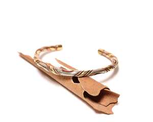 Pulsera trenzada hecha a mano, joyería artesanal que mejora la energía, brazalete energético hecho a mano - Product Image 1