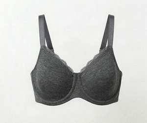 Soutien-gorge gris non rembourré pour femme, doux et confortable, soutien quotidien, design sans armatures, tissu respirant, bretelles réglables - Product Image 1