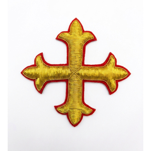 Patch brodé croix dorée avec bordure rouge, à coudre, style classique, applique pour vêtement - Product Image 1