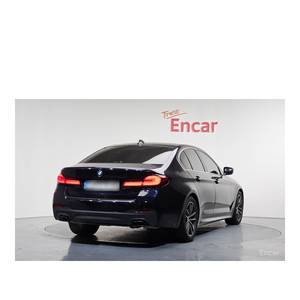 BMW Serie 5 520i M Sport 2023, Volante a la Izquierda, Caja de Cambios Automática, 31,312 km - Product Image 2