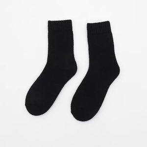 Calcetines Casuales para Hombre, Diseño Geométrico, Tejido de Algodón Transpirable, para Uso Diario en Otoño, Estilo Regular, con Logotipo en la Parte Inferior - Product Image 4