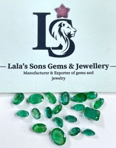 มรกตแซมเบียธรรมชาติคุณภาพสูง ขนาด 6x4-6x8 มม. รูปทรงผสม น้ำหนัก 54.30 กะรัต สีเขียวกลาง พลอยหลวมสำหรับทำเครื่องประดับ - Product Image 5