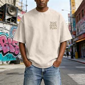 เสื้อยืดโอเวอร์ไซส์พิมพ์ลายกราฟิกสไตล์วินเทจสำหรับผู้ชาย ผ้าคอตตอน 100% หนา 240 GSM ทรงคอกลม ใส่สบาย สไตล์ลำลอง - Product Image 1