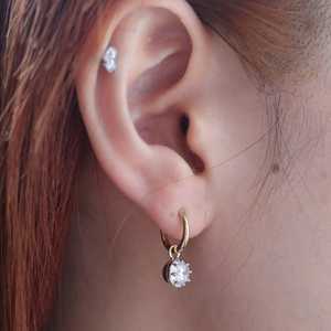 Pendientes de Aro Clásicos con Diamantes de Corte Redondo Vintage, Cultivados en Laboratorio, 1.01CT Cada Uno, Oro Amarillo de 14K, Regalo Sorpresa para Novia o Pareja - Product Image 4
