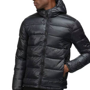 Nouvelle arrivée, veste d'hiver rembourrée en coton de haute qualité, fabriquée au Pakistan, avec logo personnalisé sur le devant et service OEM - Product Image 1