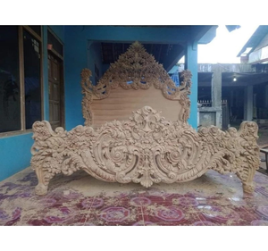 Cama King Size Ensamblada y Tapizada en Madera de Caoba Europea Sacramento - Product Image 4