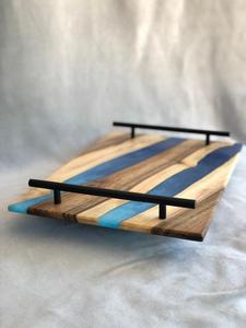 Tabla de Servir Contemporánea de Madera y Resina con Patrón Único Hecho a Mano para Decoración de Cocina, Regalos y Distribución al por Mayor - Product Image 2