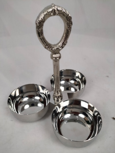 Juego de 3 Tazones de Servir Minimalistas de Acero Inoxidable Pulido Hechos a Mano, Ecológicos, Venta al Por Mayor Directa de la India - Product Image 4