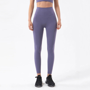 Leggings sur mesure pour femmes en polyester et élasthanne, leggings de créateur pour femmes en promotion, service OEM disponible. - Product Image 1