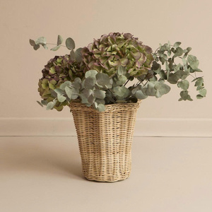 Vase de sol en rotin fait main, écologique, au charme rustique, au design ondulé et expressif, pièce maîtresse décorative - Product Image 5