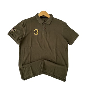Camiseta polo de piqué de algodón de alta calidad, 220 GSM, color verde oliva, con bordado y apliques, logotipo personalizado, estilo polo para hombre. - Product Image 1
