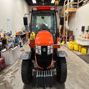 Tracteur puissant Kubota L6060 pour travaux agricoles lourds, moteur haute performance, système hydraulique robuste, construction durable. - Product Image 2
