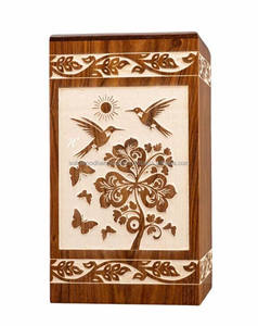 Urnes en bois professionnelles adultes de cendres humaines soutenant des urnes en bois personnalisées - Product Image 5