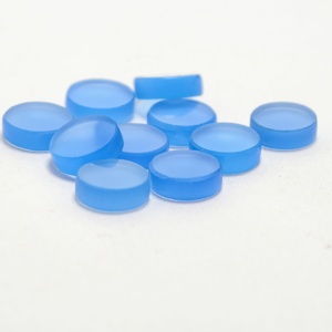 บลูแคลซิโดนี รูปทรงกลมแบน แบบเจียระไนทรงเหรียญ พลอยเม็ดเดี่ยว - Product Image 1