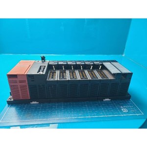 มิตซูบิชิพาวเวอร์ซัพพลายหน่วย A1S61PN + A2USCPU + A1SX42 + A1SY42 + A1SY50ลอจิกคอนโทรลเลอร์ที่ใช้เป็นเลอ - Product Image 1
