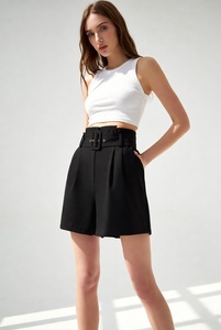 Shorts-jupe décontractés pour femme en toile noire à taille mi-haute, brodés de fleurs, à taille élastique, coupe régulière et respirants - Product Image 4