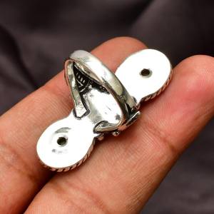 Anillo de Plata de Ley con Granate Rojo Hecho a Mano, Joyería con Piedra de Nacimiento, Gema Roja Natural, Anillo para Mujer, Regalo - Product Image 2