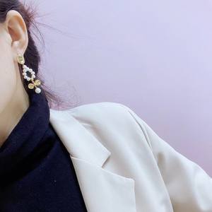 Xiaoxiang Fengyun Retro Elegant Freshwater Pearl Dangle <b>Earrings</b> Butterfly <b>Knot</b> Design with Color Preserving Material - Product Image 4