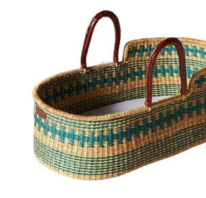 Cesta cambiador de mimbre verde con diseño de algas marinas al por mayor, además de cesta cambiador de ratán para niños con asas marrones para mesas de bebé - Product Image 3