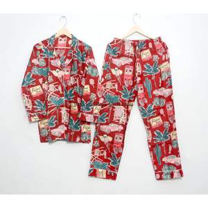 Conjunto de Pijama de Algodón Transpirable con Estampado Único y Estético, Camisa de Pijama Larga, Conjunto de Pijama Cómodo, Traje de Dormir Floral, Conjunto de Pijama de Verano - Product Image 1