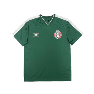 Camiseta de fútbol de México con logo personalizado, cuello en V y manga corta. - Product Image 3