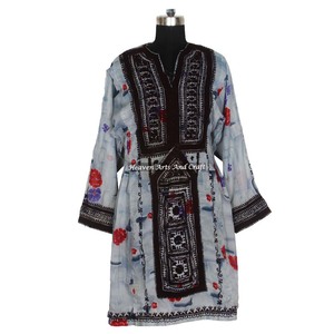 Vestido Tradicional Balochi Hecho a Mano Estilo Bohemio Único Vintage BDR066 - Product Image 1