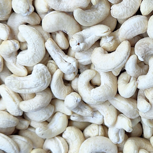 Venta al por Mayor de Nueces de Anacardo Crudas de Vietnam, Nueces de Anacardo WW180, WW240, WW320, LP, WS, Nueces de Anacardo W320 OEM, ODM - Product Image 1