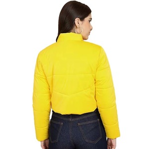 เสื้อแจ็คเก็ตกันลมสำหรับผู้ชายแบบขายส่ง ผ้าฝ้าย/โพลีเอสเตอร์ สีดำ มีฮู้ด บุใยพัฟฟ์ ระบายอากาศได้ดี เหมาะสำหรับฤดูหนาว รับสกรีนโลโก้ตามแบบ - Product Image 2