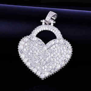 Colgante de Moissanita en Forma de Corazón con Cadena de Cuerda, Corte Brillante Redondo, Joyería de Lujo para Uso Diario - Product Image 3