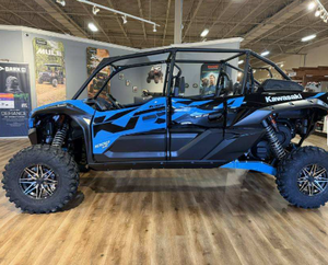 รถอเนกประสงค์ TERYX KRX4 1000 ES UTV สำหรับการค้า การพักผ่อน และการใช้งานกลางแจ้ง เครื่องยนต์ 4 จังหวะ ขับเคลื่อน 4 ล้อ ได้รับการรับรองมาตรฐาน EPA และ EEC พร้อมระบบล็อคเฟืองท้าย - Product Image 1