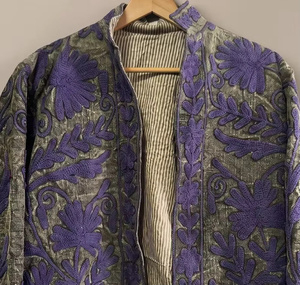 Vente en gros MONIT MARKETING Blouson bomber Suzani vert menthe fait main, brodé à la main, motif floral, style bohème, en coton respirant, vintage - Product Image 3