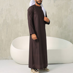 Fabricant de Thobes en Gros – Robe Traditionnelle Musulmane en Tissu Respirant pour Marques de Détail et Vente en Gros - Product Image 6