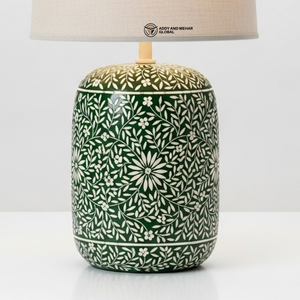 Lampe de table de luxe en os vert incrusté avec abat-jour beige, éclairage floral artisanal pour chevet - Product Image 4