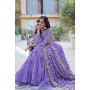 Magnifique robe de soirée XL avec broderie de paillettes et dupatta, robe élégante - Product Image 6