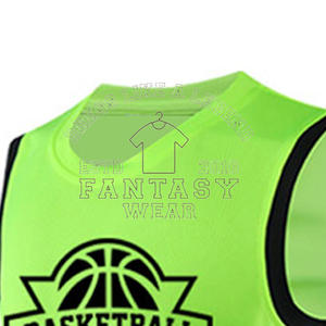 FANTASY WEAR 2026 Conjunto de uniforme de baloncesto personalizado que se puede personalizar y fabricar con poliéster transpirable con certificación CE ISO - Product Image 5