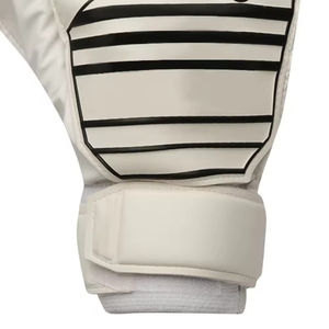 Gants de gardien de but de haute qualité, légers, au design optimal, personnalisés, pour hommes et femmes, gants de gardien de but pour l'entraînement - Product Image 4