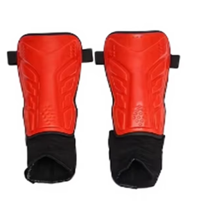 Espinilleras de Fútbol Rojas de EVA con Cierre de Velcro para Adultos, Protección Ligera para Todas las Estaciones - Product Image 2