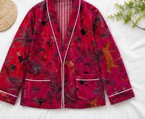 Wholesale Finished Indian Handmade Full Sleeves Reversible Short <b>Velvet</b> Autumn/Winter <b>Womens</b> Blouson <b>Jacket</b> Cotton Quilted - Product Image 4