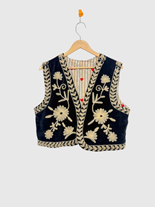 Floral Embroidered Velvet Vest Women'<b>s</b> Prairie Chic Style Handmade Open Front Sleeveless Top Autumn Fashion Adult Size - Product Image 2