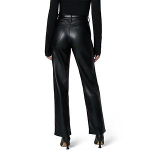 Pantalones de mujer negros de imitación cuero PU de cintura alta, estilo minimalista, con cinturón, parte delantera plana, efecto levantacola, cremallera completa. - Product Image 4