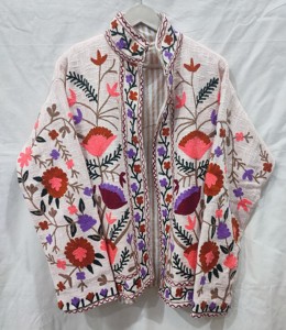 Mix Assorted Color Velvet Suzani Embroidered <b>Quilted</b> Eco-Friendly Reversible Floral <b>Pattern</b> Bohemian Artisanal Free Size <b>Jacket</b> - Product Image 5